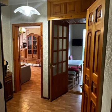 Євгена Чикаленка вул., 50/3