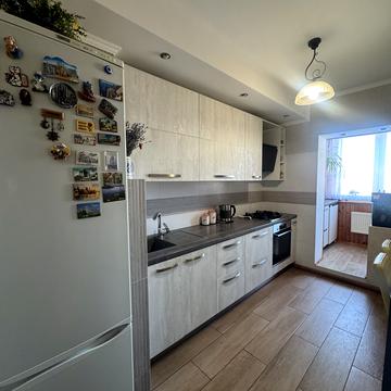 Романа Шухевича вул., 2