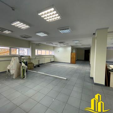 Валерія Лобановського вул., 21