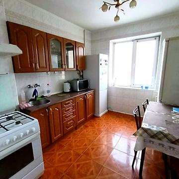 Остафія Дашкевича вул. (Курнатовського), 2