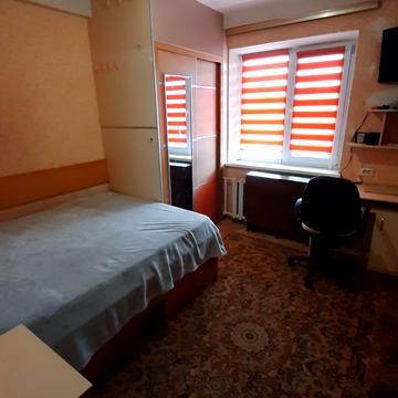 Леся Курбаса просп., 15