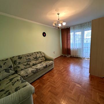 Олександра Мишуги вул., 3