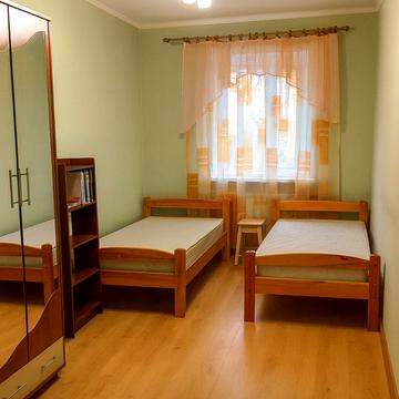 Дегтярівська вул., 28