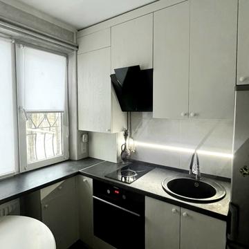 Селецька вул., 21