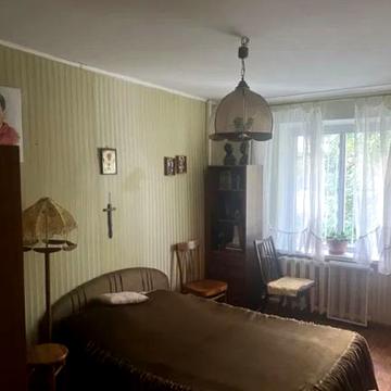 Ботанічний пров., 4