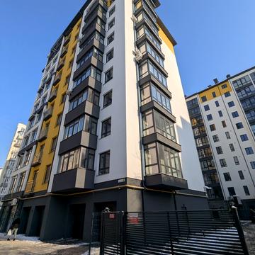 Пасічна вул., 8