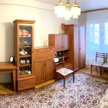 Олени Теліги вул., 17-Б