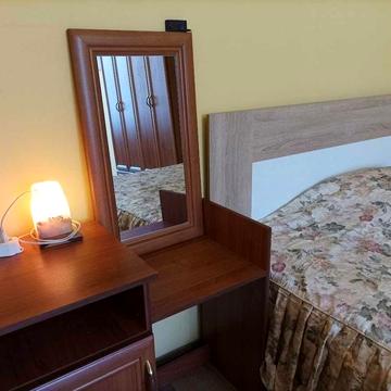 Анни Ахматової вул., 22