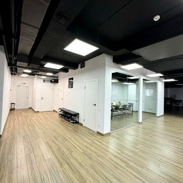 Павла Нірінберга вул. (Баумана), 10