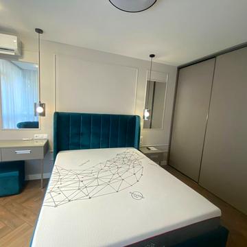 Джона Маккейна вул. (Івана Кудрі), 1-А