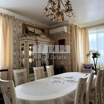 Паркова вул.