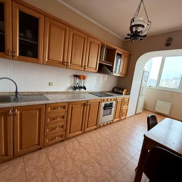 Берестейський просп. (Перемоги), 103