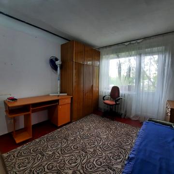 Нижньодніпровська вул., 2