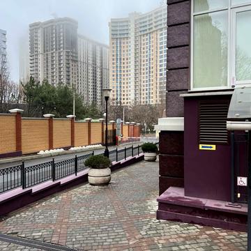 Генуезька вул., 24д к4