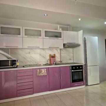 Генуезька вул., 5