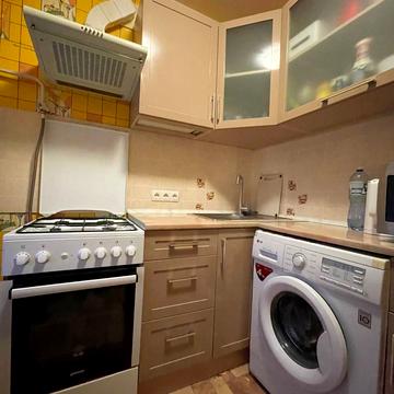 Ігоря Муратова вул. (Тинякова), 30