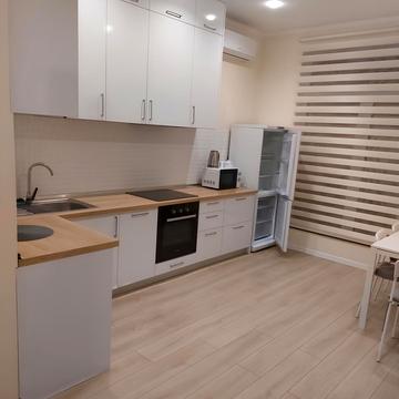 Італійський бульв., 1б