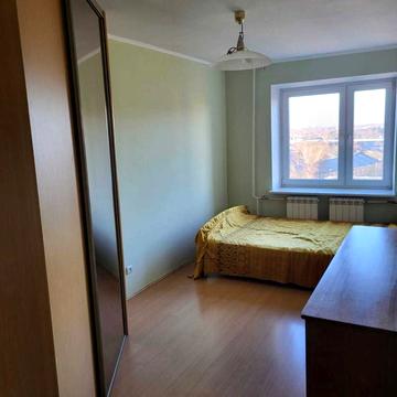 Небесної Сотні вул. (Кіквідзе), 24