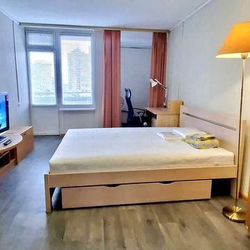 Олеся Гончара вул., 96