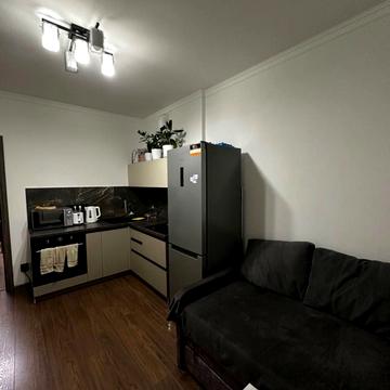 Каховська вул., 62