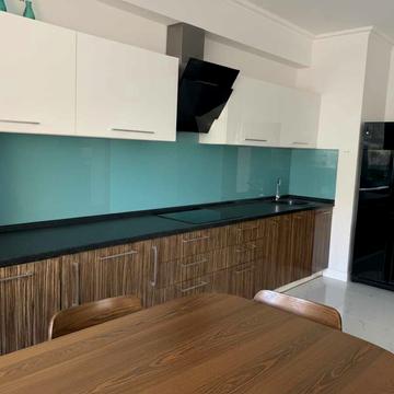 Анни Ахматової вул., 30