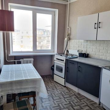 Героїв полку "Азов" вул. (Маршала Малиновського), 25