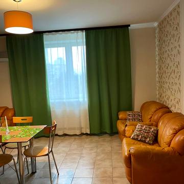 Степана Чобану вул. (Василя Алексухіна), 5