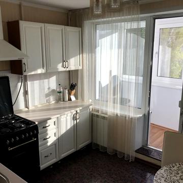 Володимира Івасюка просп. (Героїв Сталінграду), 17-А