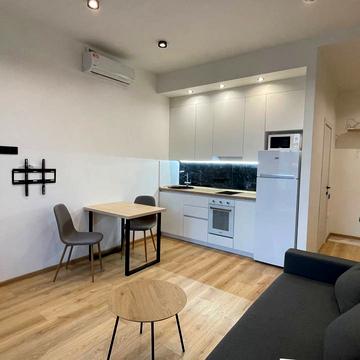 Зоряний бульв., 1м