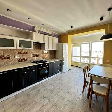 Національної Гвардії вул., 14в