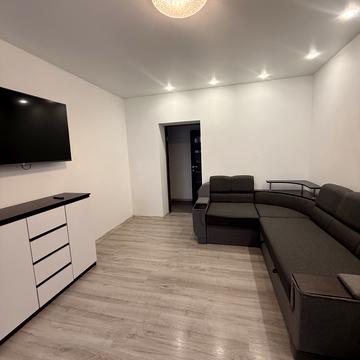 Залізнична вул., 7Т