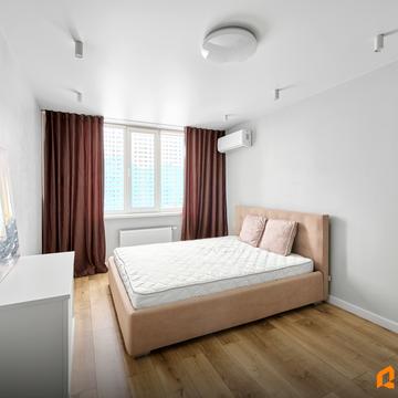 Приміська вул., 24