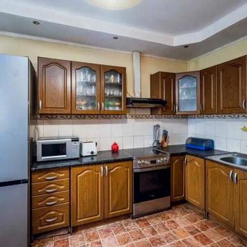 Рахманінова вул., 30/13