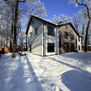 Марії Зерової вул. (Мічуріна), 5