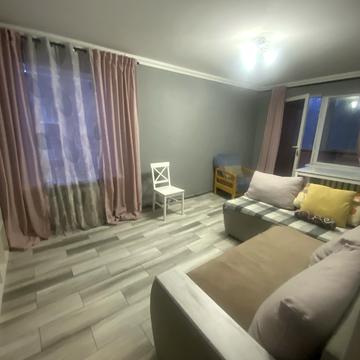 Івана Дзюби вул. (Сімї Сосніних), 12