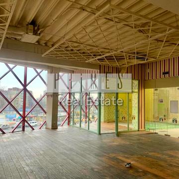 Європейського Союзу просп. (Правди), 58