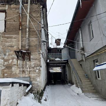 Робоча вул., 4-6