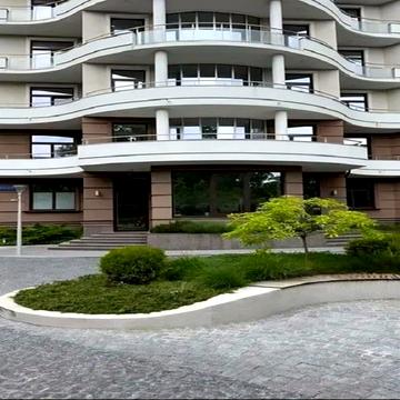 Французький бульв., 29A