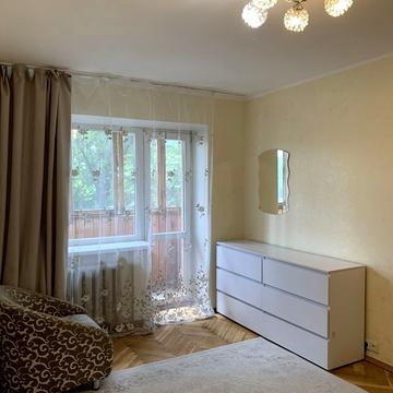 Щусєва вул., 2/19a