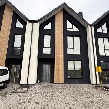 Степана Бандери вул.