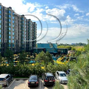 Героїв Небесної Сотні просп., 16/8