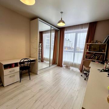 Роксоляни вул., 28