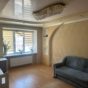 Будівельників вул., 3