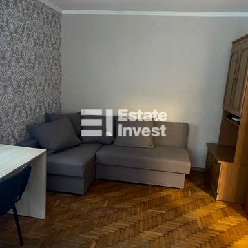 Михайла Донця вул., 19