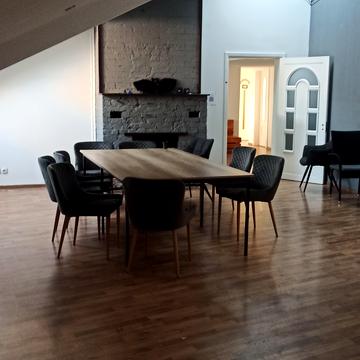 Ольгинська вул., 2/1