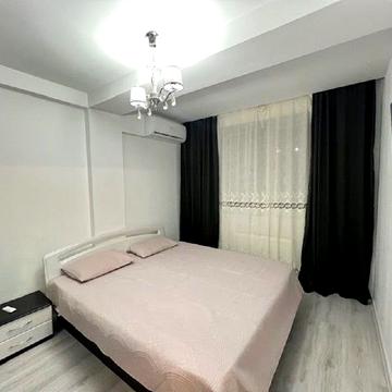 Віталія Нестеренка вул., 1б