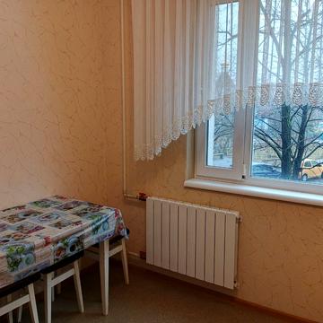 Академіка Заболотного вул., 2