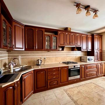 Наукова вул., 2в