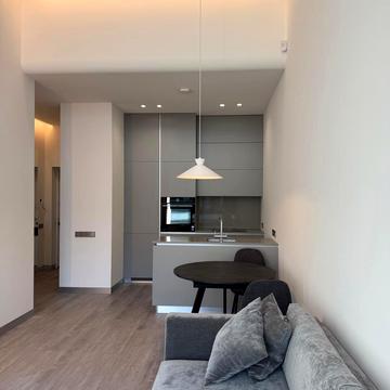 Гарета Джонса (Хохлових Сімї), 12а