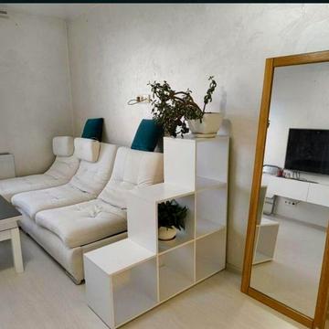 Щаслива вул., 8